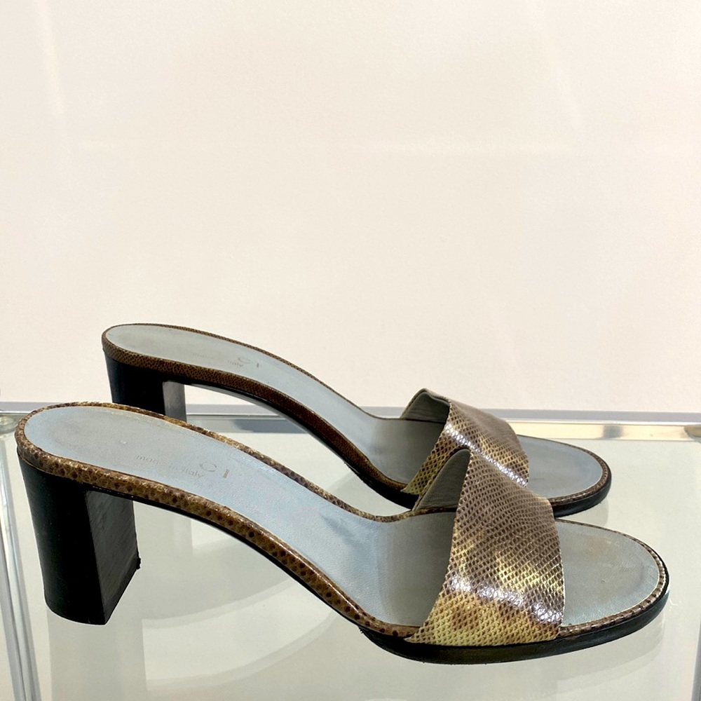 Gucci Snakeskin Leather Slide Heel Pumps Good Condition Trendy Classic Sexy